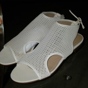 NWT J. Crew Cream Sandals